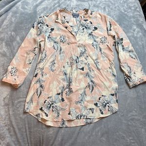 Van Heusen Top Size Small